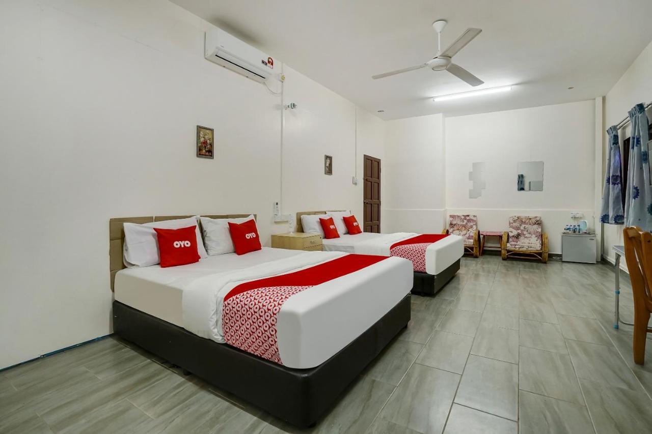 Oyo 90462 Padang Besar Green Inn Екстериор снимка