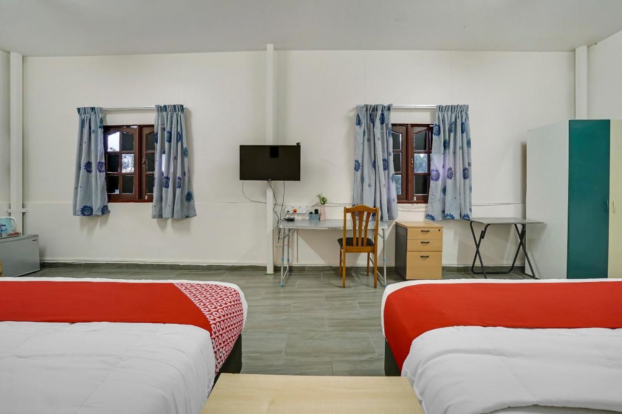 Oyo 90462 Padang Besar Green Inn Екстериор снимка